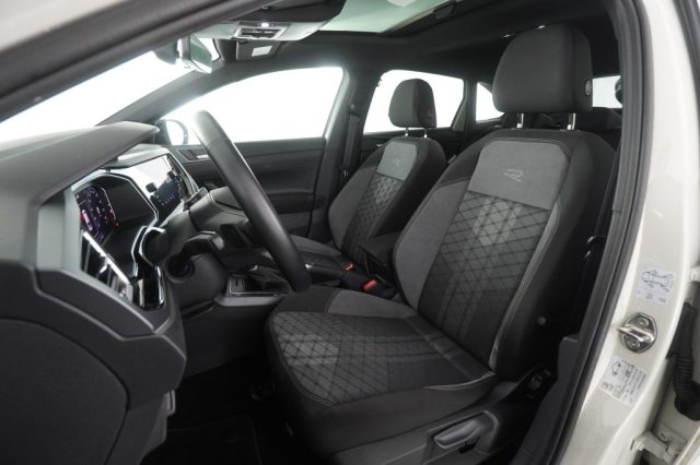 VOLKSWAGEN Taigo usata 8