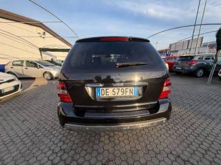 MERCEDES-BENZ ML 320 usata, con Airbag Passeggero