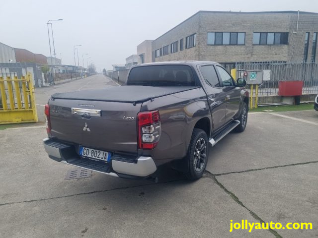 MITSUBISHI L200 usata, con Alzacristalli elettrici