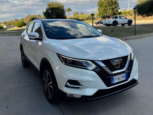 NISSAN Qashqai usata, con Fari full-led