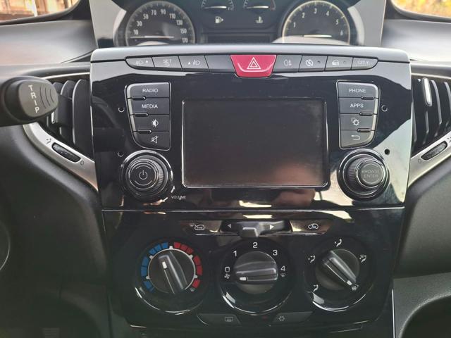 LANCIA Ypsilon usata, con Servosterzo