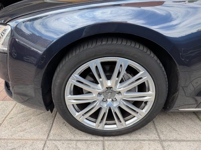 AUDI A8 usata, con Regolazione elettrica sedili