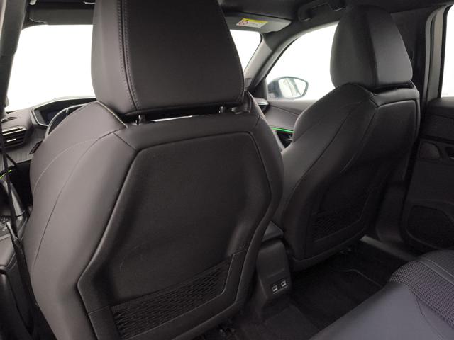PEUGEOT 2008 usata, con USB