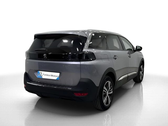 PEUGEOT 5008 usata, con Servosterzo