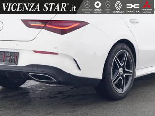 MERCEDES-BENZ CLA 200 usata, con Alzacristalli elettrici
