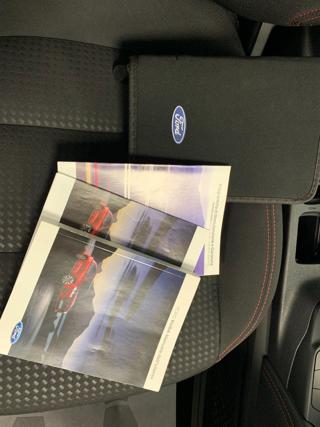 FORD Kuga usata, con Volante multifunzione