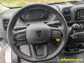 PEUGEOT Boxer usata, con USB