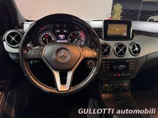 MERCEDES-BENZ B 180 usata, con Luci diurne LED