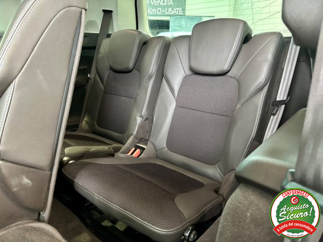 RENAULT Espace usata, con Fari LED