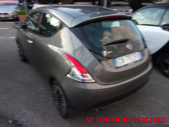 LANCIA Ypsilon usata, con Airbag Passeggero