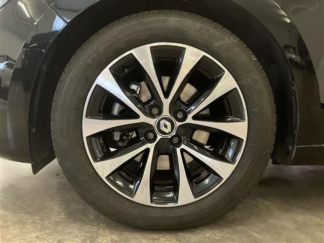 RENAULT Clio usata, con Controllo automatico clima