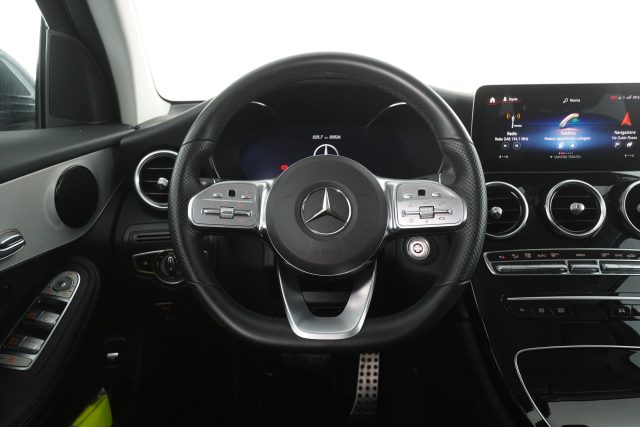 MERCEDES-BENZ GLC 220 usata 12