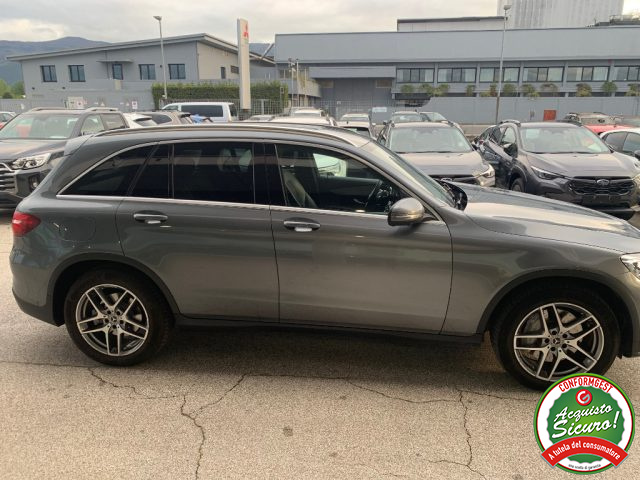 MERCEDES-BENZ GLC 250 usata, con Fari LED