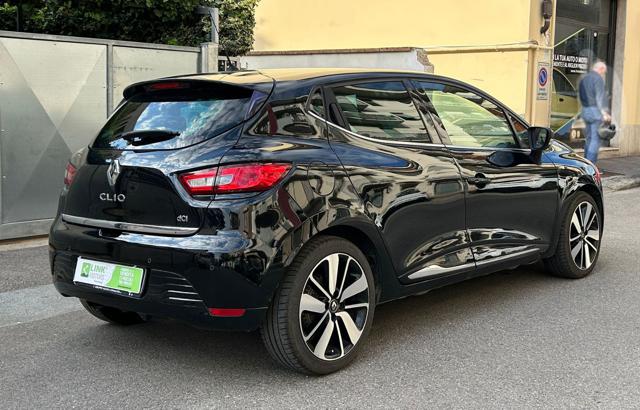 RENAULT Clio usata, con Autoradio