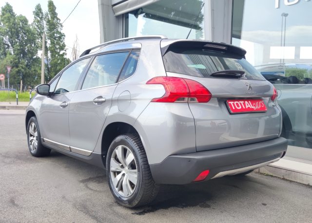 PEUGEOT 2008 usata, con Boardcomputer