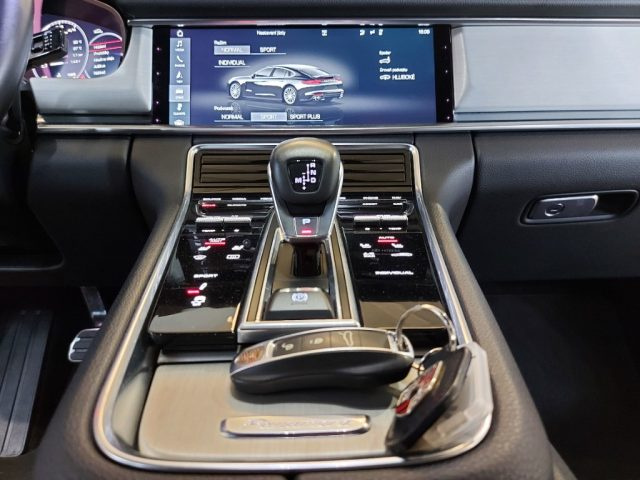 PORSCHE Panamera usata, con Servosterzo
