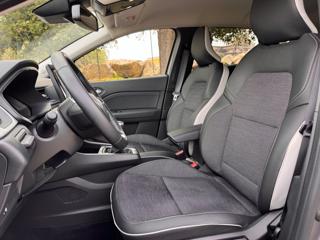 RENAULT Captur usata, con Controllo automatico clima