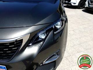 PEUGEOT 3008 usata, con Sensori di parcheggio posteriori