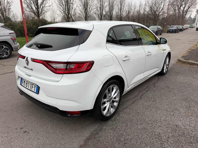RENAULT Megane usata, con Alzacristalli elettrici