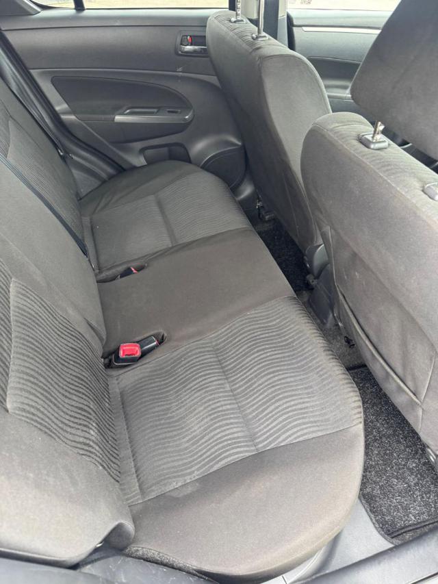 SUZUKI Swift usata, con Chiusura centralizzata