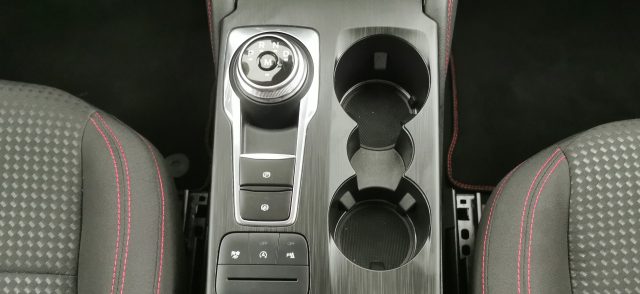 FORD Kuga usata, con Fendinebbia