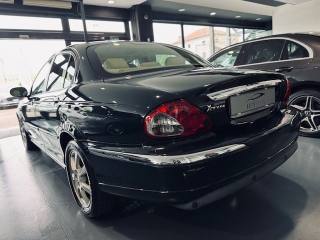 JAGUAR X-Type usata, con Autoradio