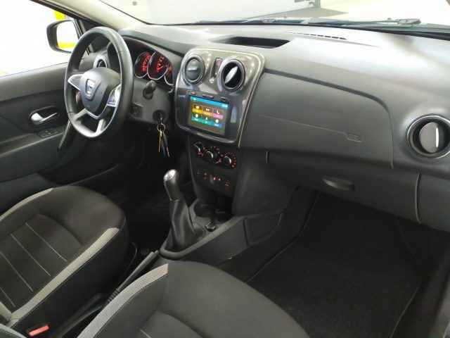 DACIA Sandero usata, con Climatizzatore