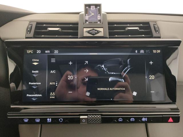 DS AUTOMOBILES DS 7 usata, con Sensori di parcheggio posteriori