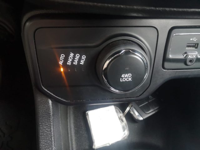 JEEP Renegade usata, con Touch screen