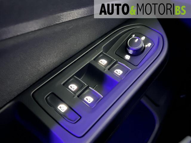 VOLKSWAGEN Golf usata, con Volante in pelle