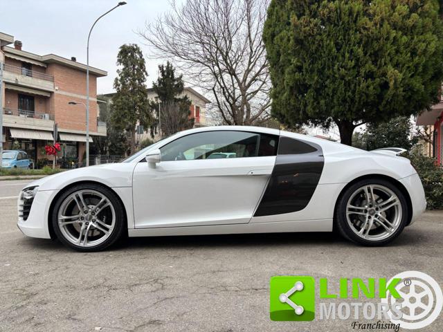 AUDI R8 usata, con Autoradio