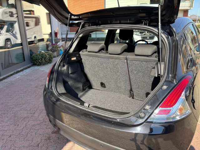 LANCIA Ypsilon usata, con Chiusura centralizzata