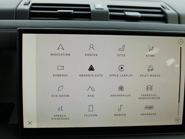 LAND ROVER Defender usata, con Controllo trazione