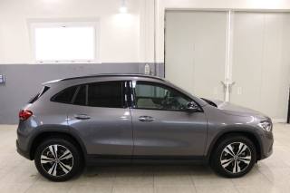 MERCEDES-BENZ GLA 200 usata, con Chiusura centralizzata
