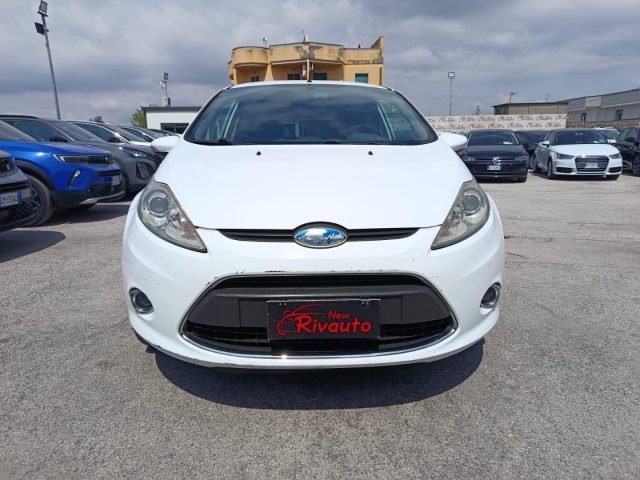 FORD Fiesta usata, con ABS