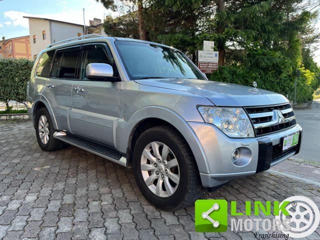 MITSUBISHI Pajero usata, con MP3