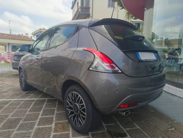 LANCIA Ypsilon usata, con Airbag Passeggero