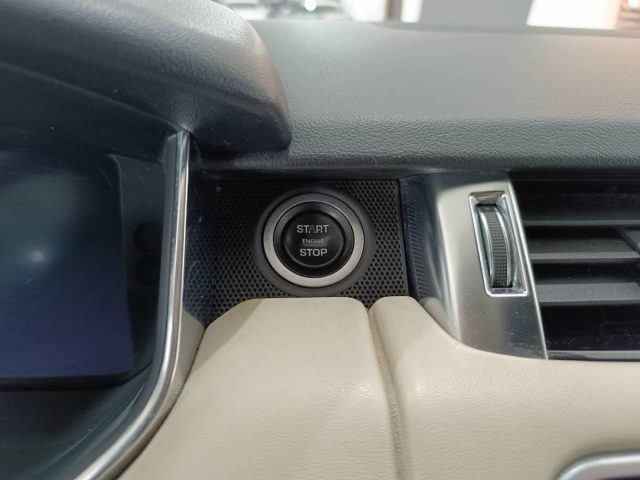 LAND ROVER Range Rover Sport usata, con Bracciolo