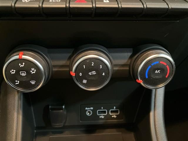 RENAULT Captur usata, con Hill holder