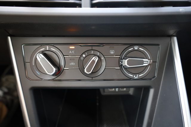VOLKSWAGEN Taigo usata 80