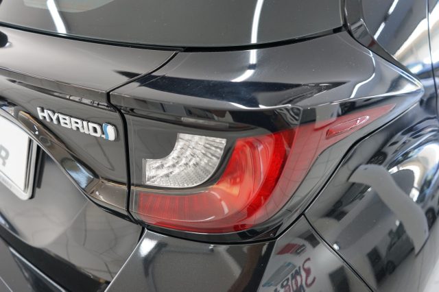 TOYOTA Yaris usata 23