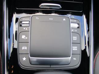 MERCEDES-BENZ GLA 200 usata, con Sensore di luce