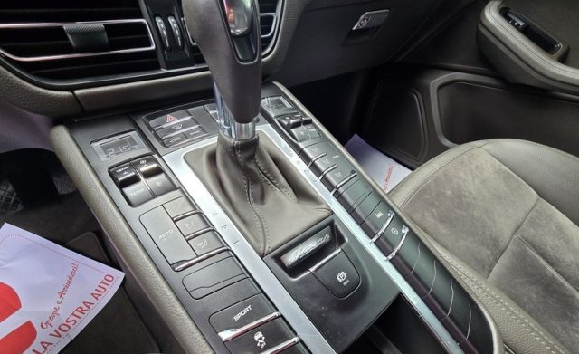 PORSCHE Macan usata, con Chiusura centralizzata