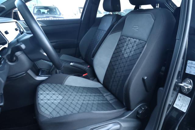 VOLKSWAGEN Taigo usata, con Vivavoce