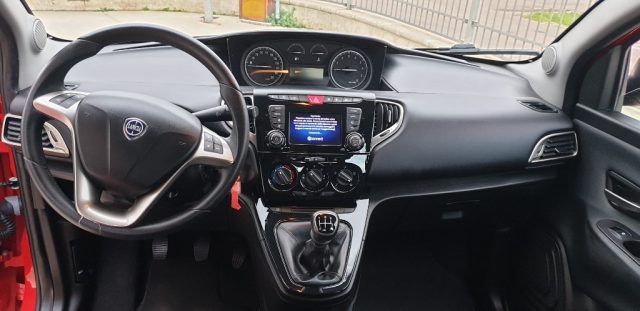 LANCIA Ypsilon usata, con Boardcomputer