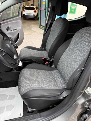 OPEL Corsa usata, con Climatizzatore