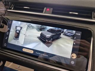 LAND ROVER Range Rover Velar usata, con Sistema di navigazione