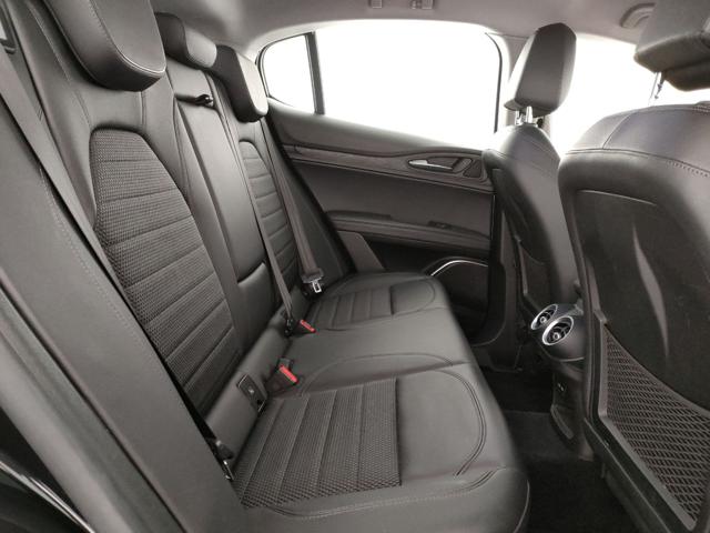 ALFA ROMEO Stelvio usata, con Interni in pelle