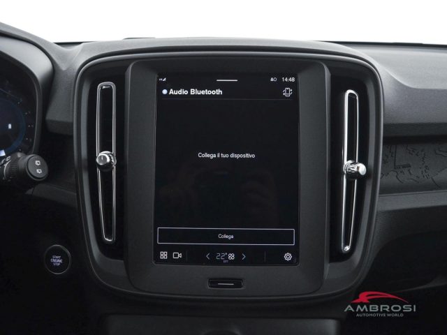 VOLVO XC40 usata 13