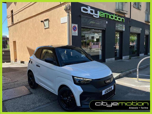 LIGIER JS 50 usata, con Alzacristalli elettrici